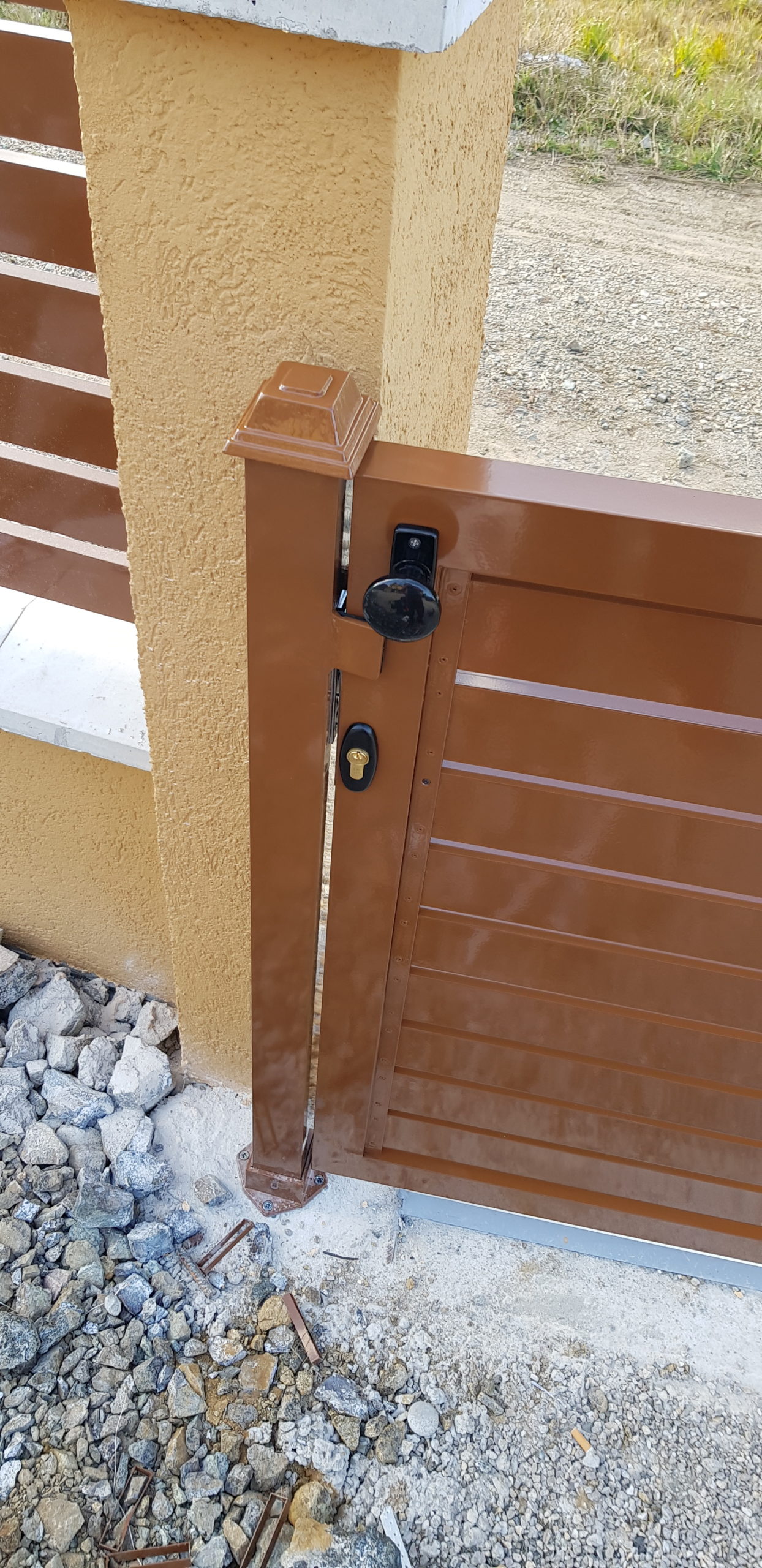Aluminijumske panelne ograde i kapije