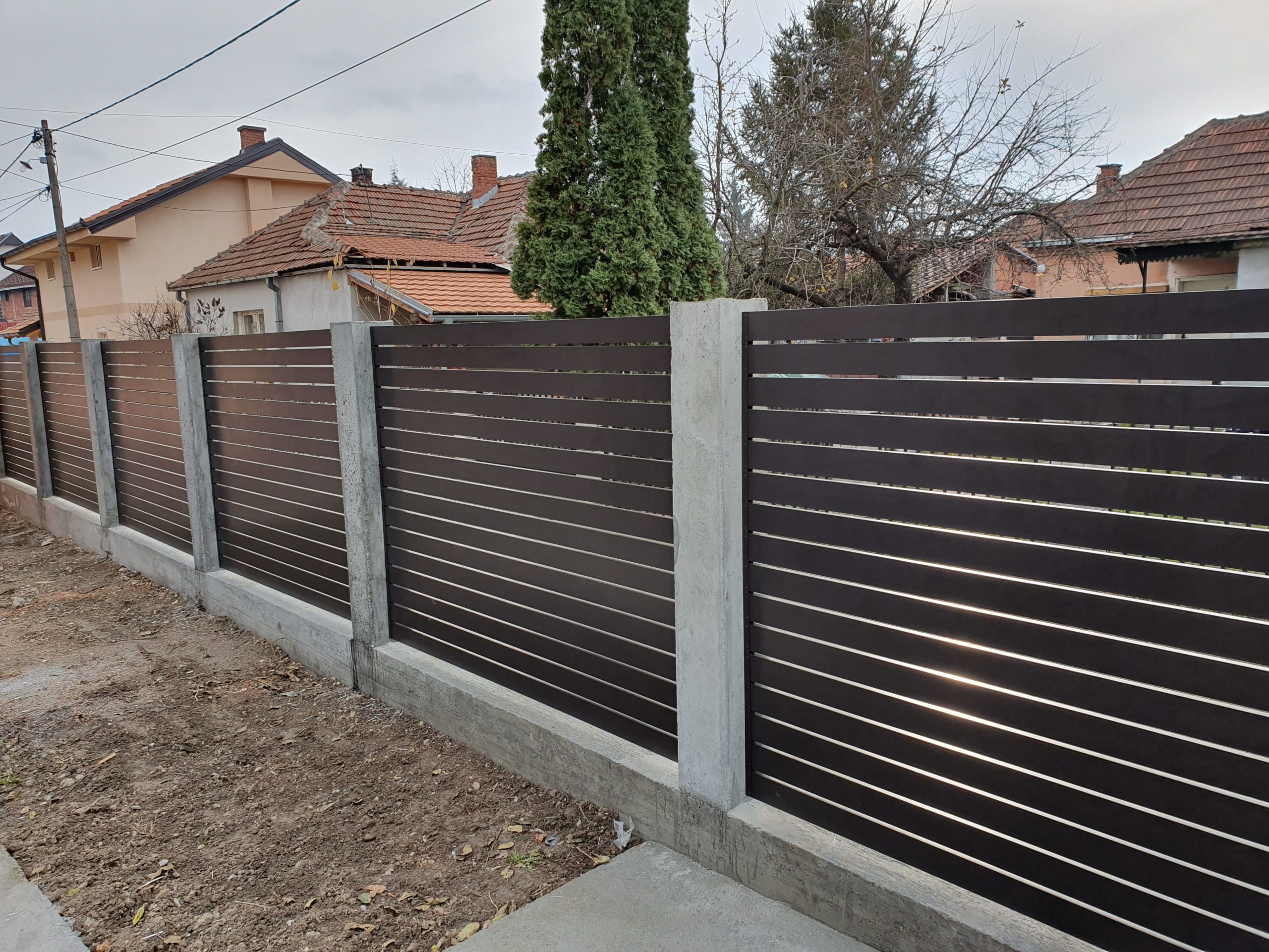 Aluminijumske panelne ograde i kapije