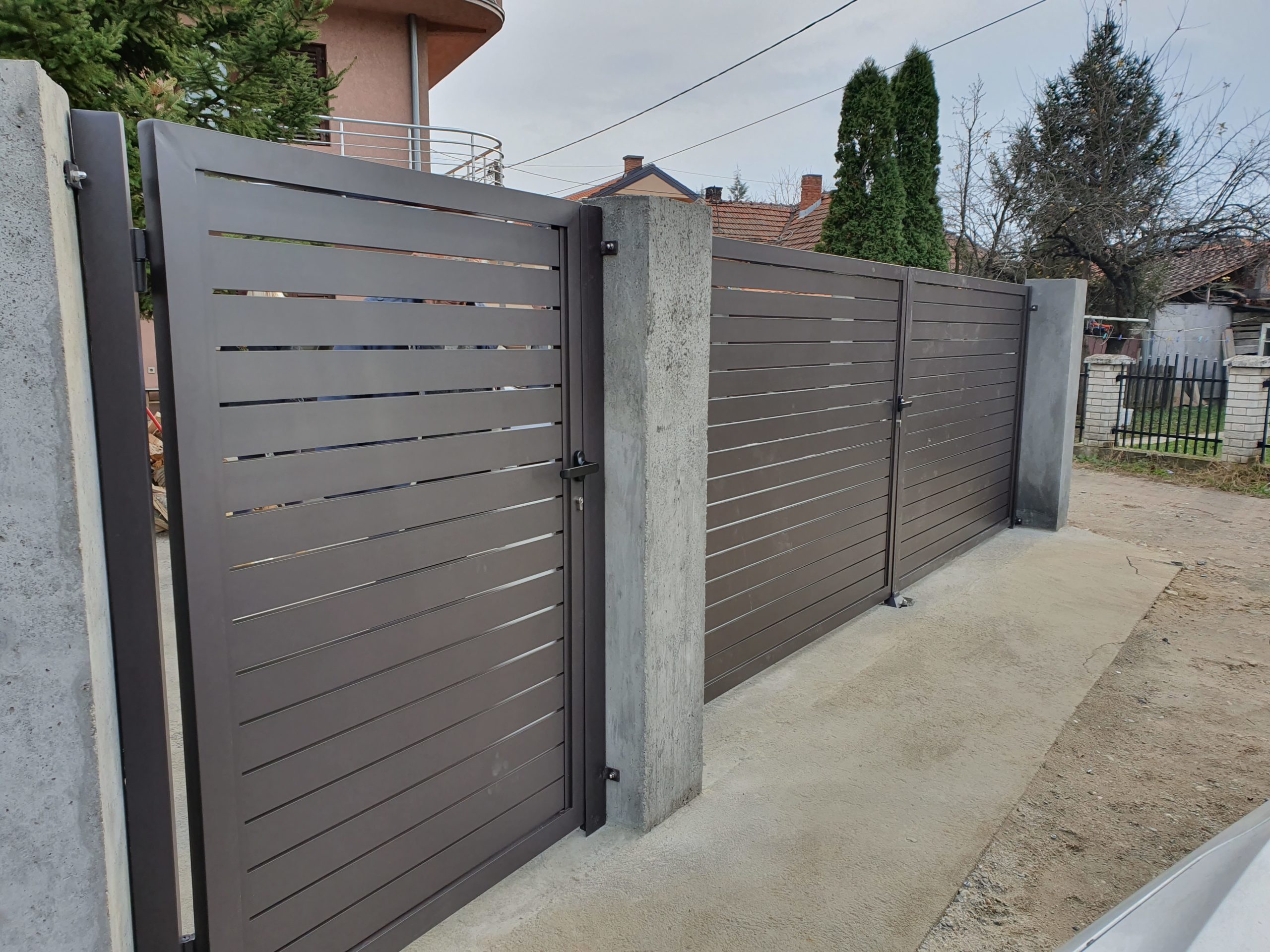 Aluminijumske panelne ograde i kapije